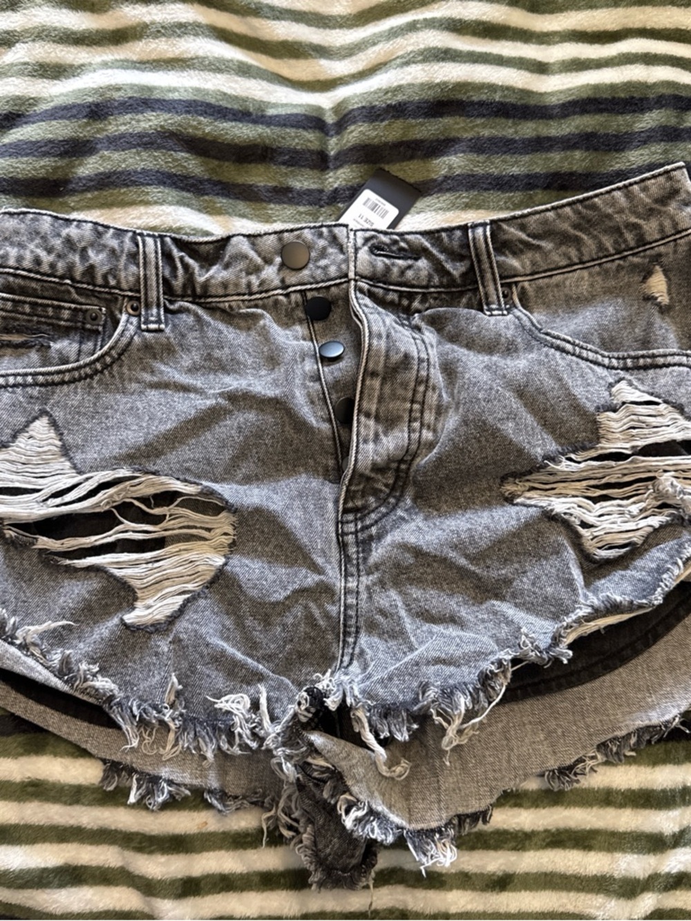 Women's Distressed High-Waist Denim Shorts - Gray!